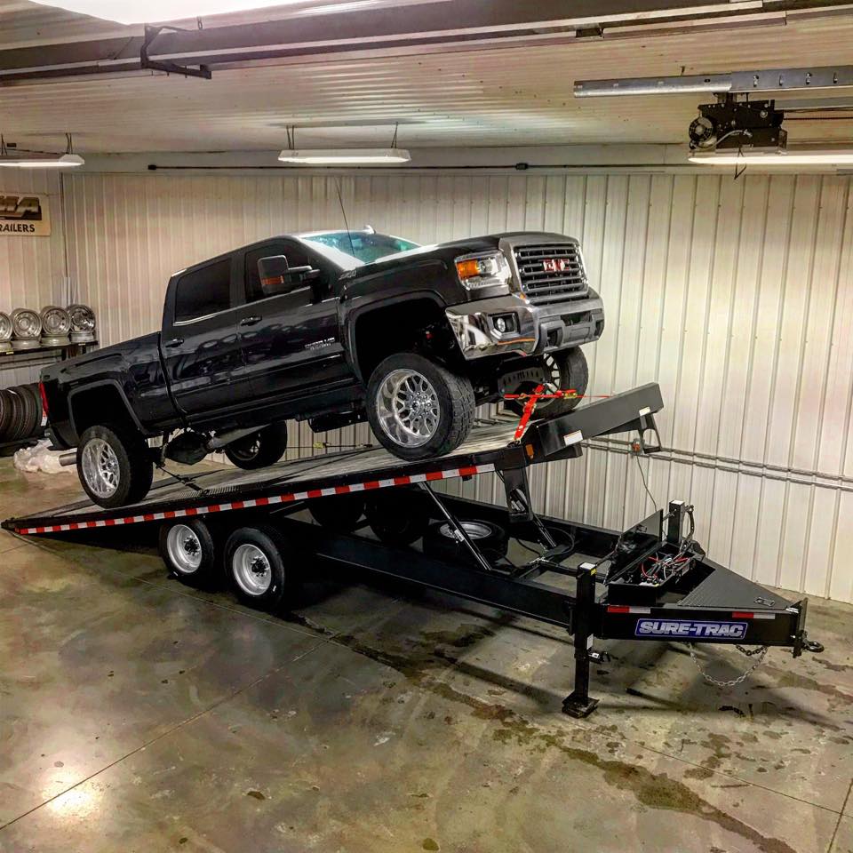 LOE-Trailer-Repairs-26001384_1816662281742016_5369339425700835371_n-2880w
